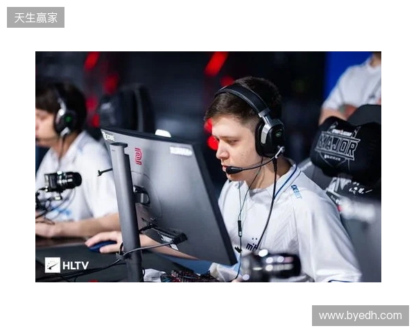 马德兴:U17国足2-0乌兹别克斯坦队,赵松源和张伯霖各入一球 马德兴:U17国足2-0乌兹别克斯坦队,赵松源和张伯霖各入一球